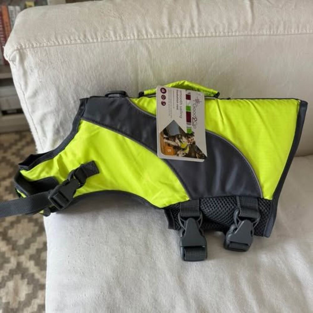 Good2Go Dog Life Jacket / Flotation Vest – S – Brand New with Tags